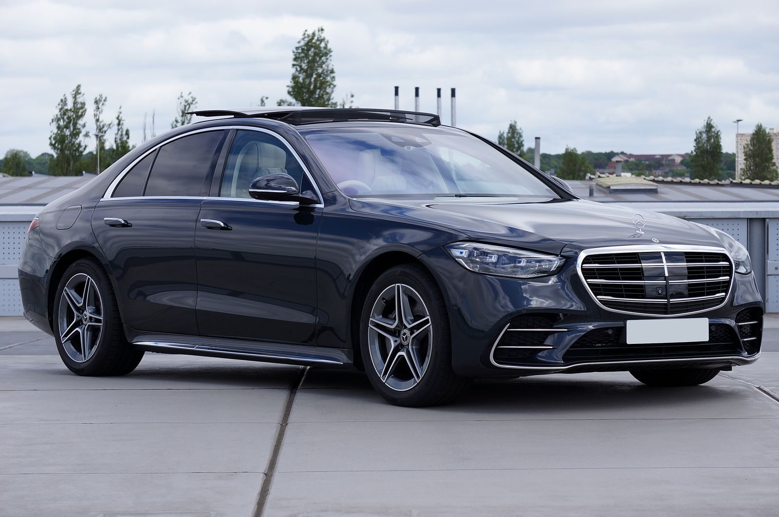 Luxury Chauffeur
